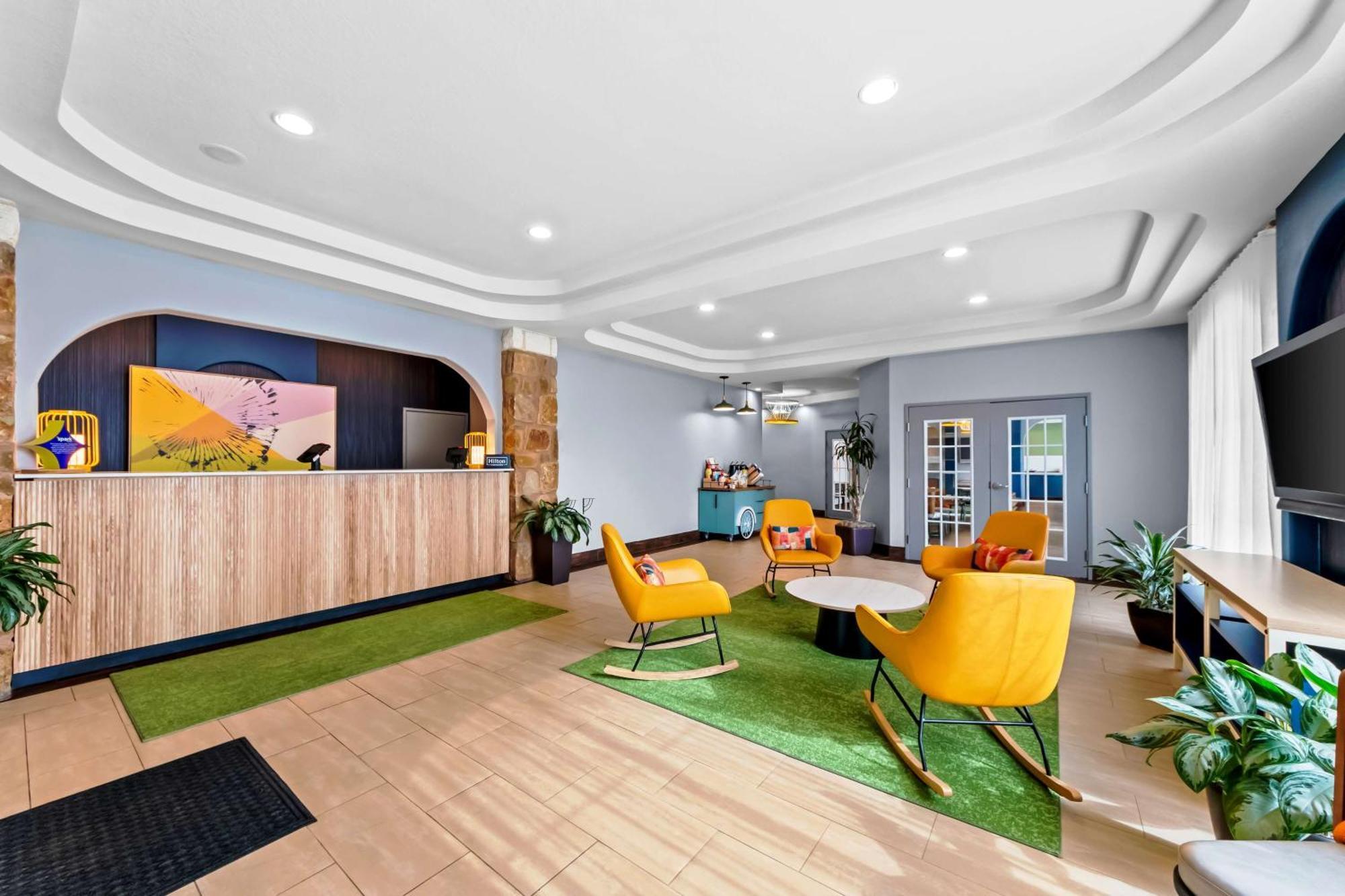 Spark By Hilton San Antonio Near Seaworld Екстериор снимка