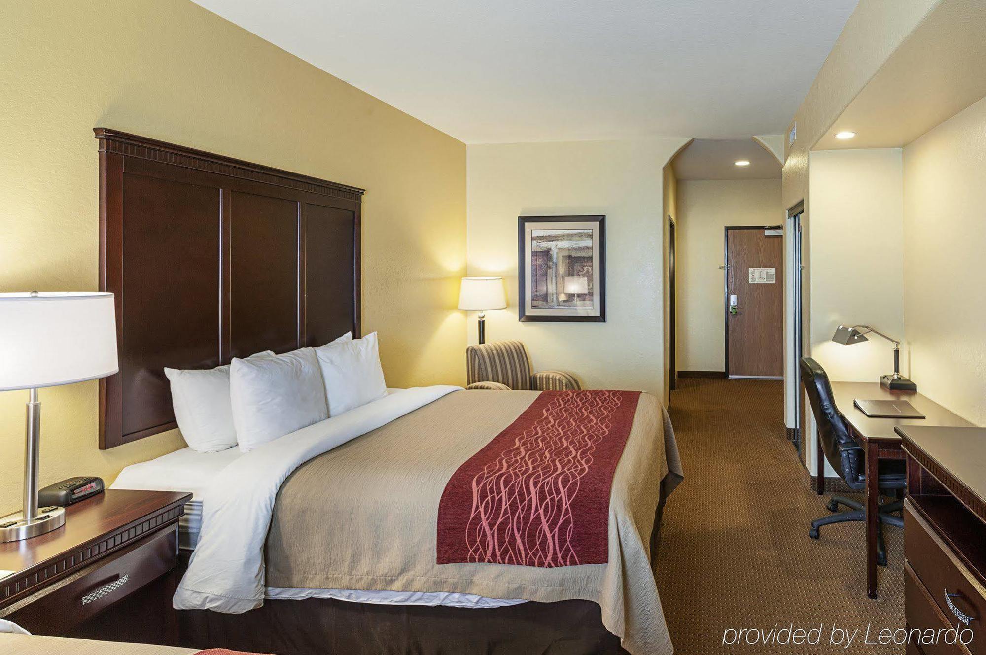 Spark By Hilton San Antonio Near Seaworld Екстериор снимка