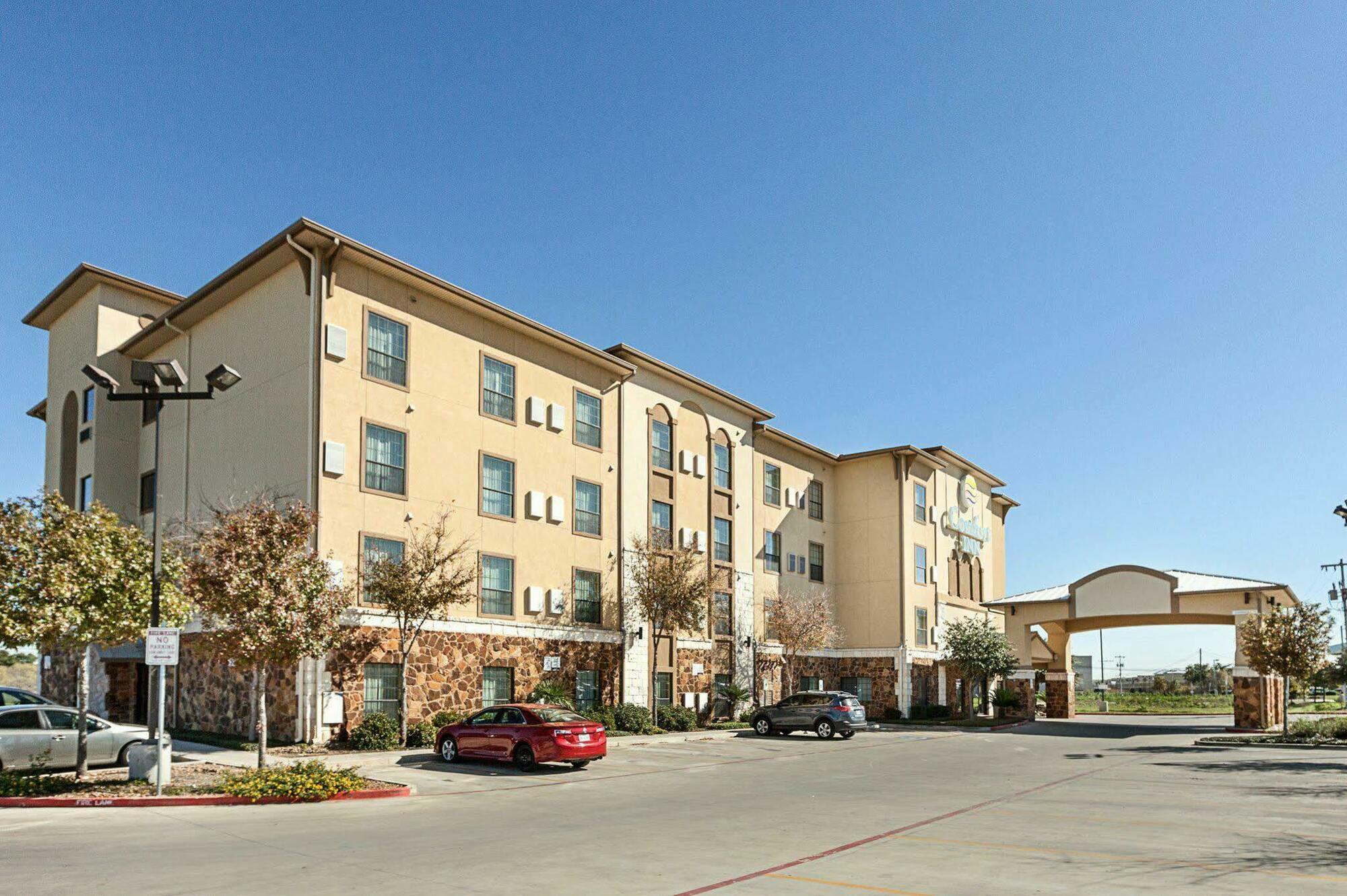 Spark By Hilton San Antonio Near Seaworld Екстериор снимка